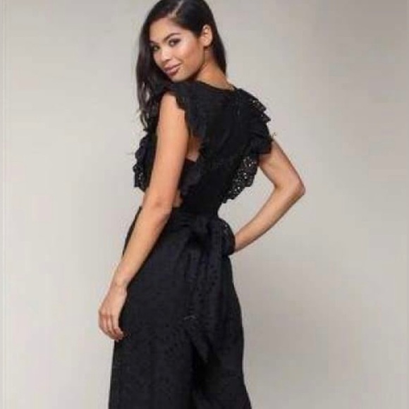 Eyelet cut out jump suit - Picture 2 of 4